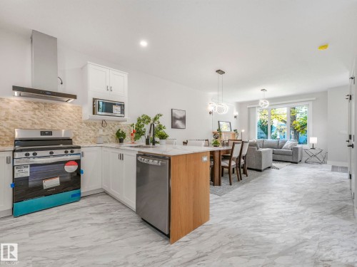 11219 125 Street, Edmonton, AB - Indoor Photo Showing Kitchen