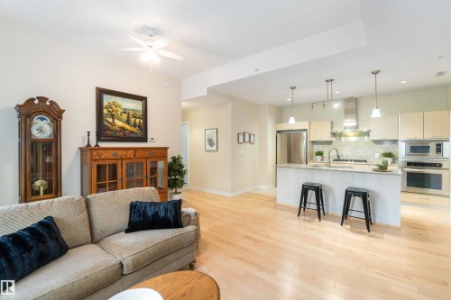 108 2504 109 Street, Edmonton, AB - Indoor