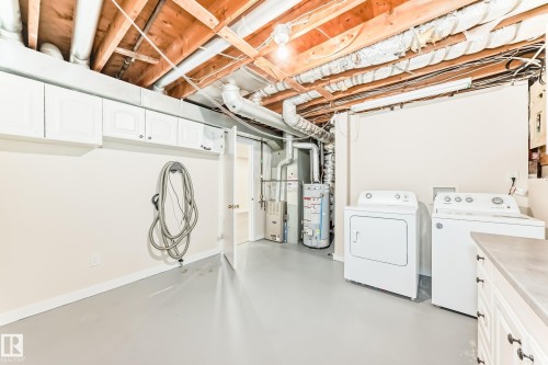 1667 42 Street, Edmonton, AB - Indoor Photo Showing Laundry Room