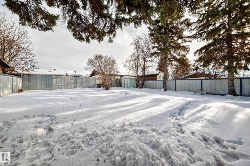 1667 42 Street, Edmonton, AB - Outdoor