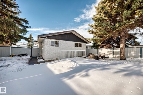 1667 42 Street, Edmonton, AB - Outdoor