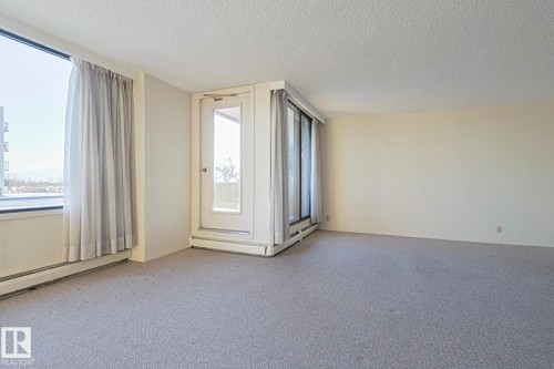 302 8340 Jasper Avenue Nw, Edmonton, AB - Indoor Photo Showing Other Room