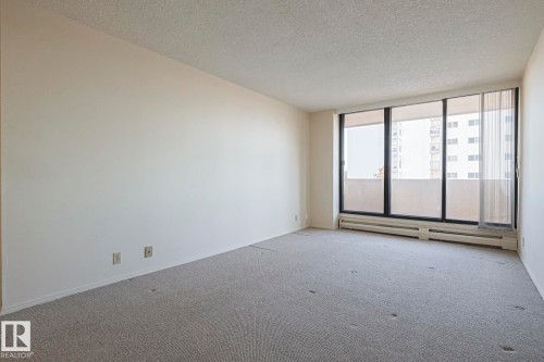 302 8340 Jasper Avenue Nw, Edmonton, AB - Indoor Photo Showing Other Room