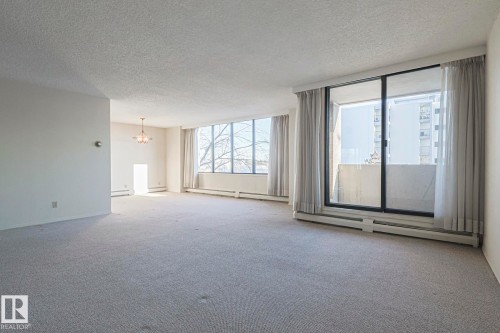 302 8340 Jasper Avenue Nw, Edmonton, AB - Indoor Photo Showing Other Room