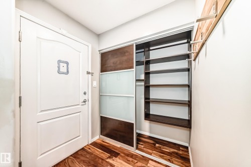 230 592 Hooke Road, Edmonton, AB - Indoor Photo Showing Other Room