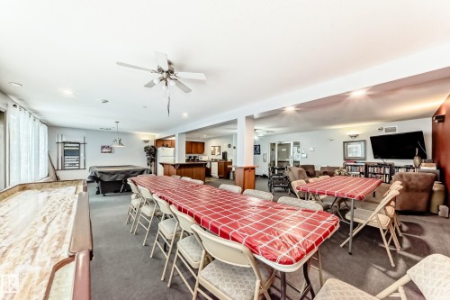 230 592 Hooke Road, Edmonton, AB - Indoor Photo Showing Dining Room