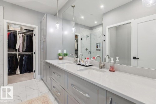 301 7463 May Common, Edmonton, AB - Indoor Photo Showing Bathroom