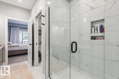 301 7463 May Common, Edmonton, AB - Indoor Photo Showing Bathroom