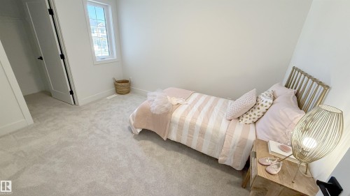 6235 175 Avenue, Edmonton, AB - Indoor Photo Showing Bedroom