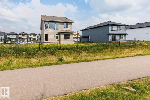 6235 175 Avenue, Edmonton, AB - Outdoor