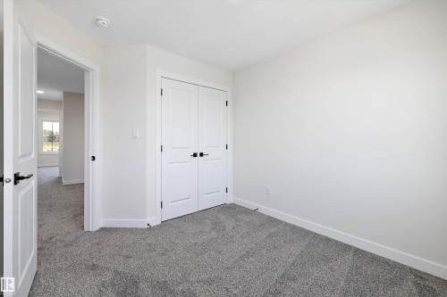 2113 Crossbill Lane, Edmonton, AB - Indoor Photo Showing Other Room