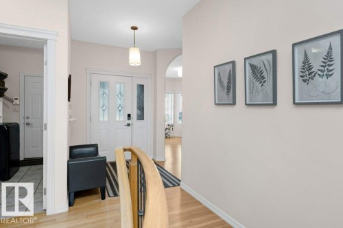 17 577 Butterworth Way, Edmonton, AB - Indoor Photo Showing Other Room