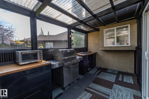 926 Thompson Place, Edmonton, AB - 