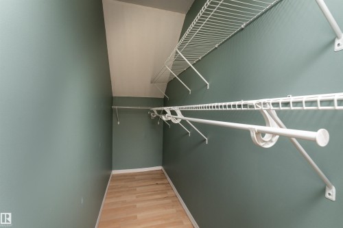 1204 Gillespie Crescent, Edmonton, AB - Indoor Photo Showing Other Room