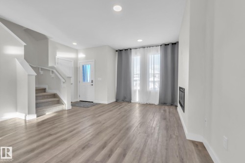 37 Sienna Boulevard, Fort Saskatchewan, AB - Indoor Photo Showing Other Room