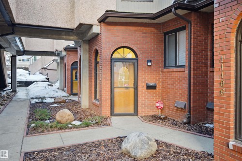 11108 83 Avenue Nw, Edmonton, AB - Outdoor