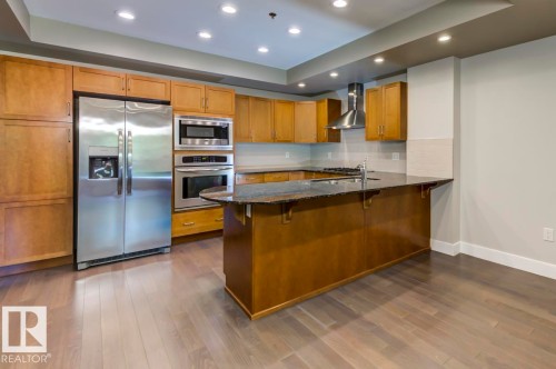205 9316 82 Avenue, Edmonton, AB - Indoor Photo Showing Kitchen