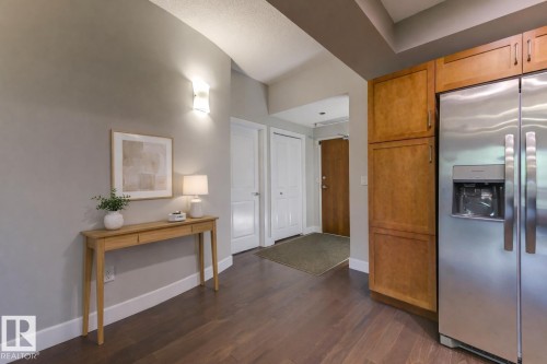 205 9316 82 Avenue, Edmonton, AB - Indoor