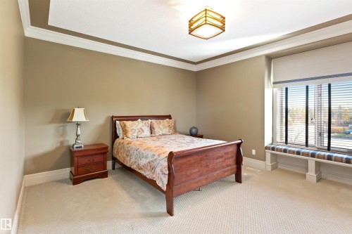 129 Riverview Crescent, Rural Sturgeon County, AB - Indoor Photo Showing Bedroom