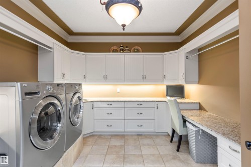 129 Riverview Crescent, Rural Sturgeon County, AB - Indoor Photo Showing Laundry Room