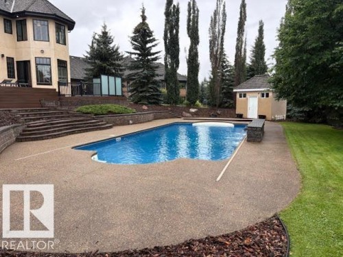 129 Riverview Crescent, Rural Sturgeon County, AB - Outdoor With In Ground Pool