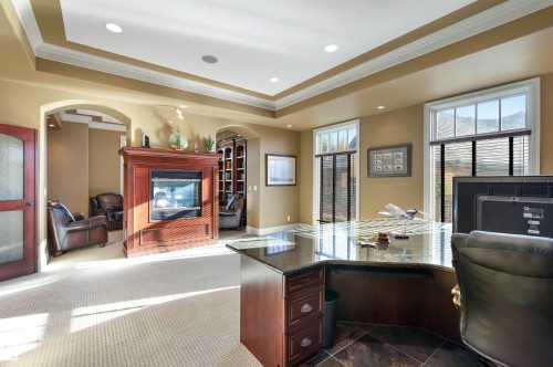 129 Riverview Crescent, Rural Sturgeon County, AB - Indoor With Fireplace