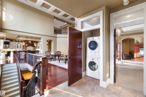 129 Riverview Crescent, Rural Sturgeon County, AB - Indoor Photo Showing Laundry Room