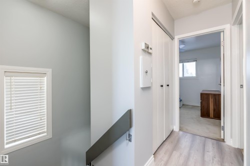6012 187 Street, Edmonton, AB - Indoor Photo Showing Other Room