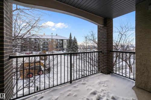 213 636 Mcallister Loop, Edmonton, AB - Outdoor