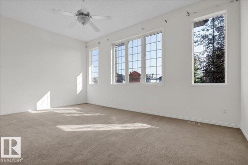 4074 33A Street, Edmonton, AB - Indoor Photo Showing Other Room