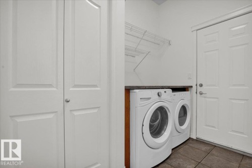 4074 33A Street, Edmonton, AB - Indoor Photo Showing Laundry Room