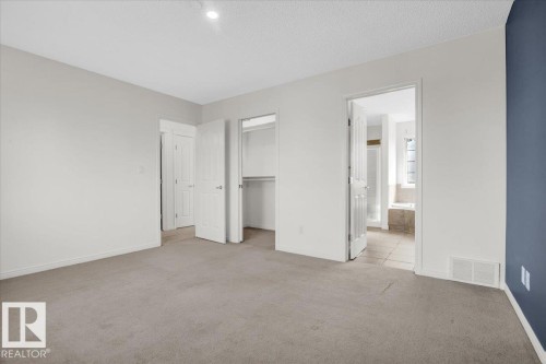 4074 33A Street, Edmonton, AB - Indoor Photo Showing Other Room