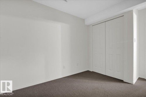 4074 33A Street, Edmonton, AB - Indoor Photo Showing Other Room
