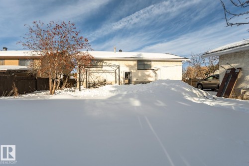 10207 165 Avenue, Edmonton, AB - Outdoor