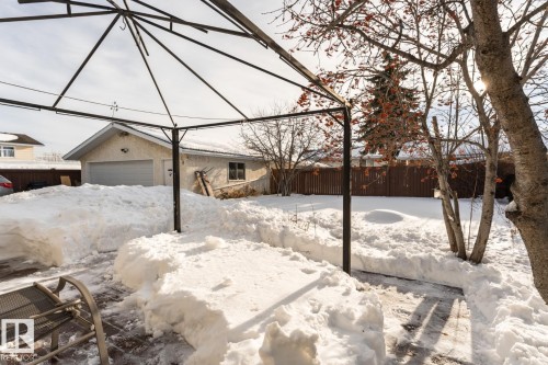 10207 165 Avenue, Edmonton, AB - Outdoor