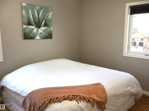 4526 Twp. Rd. 603A, Rural Barrhead County, AB - Indoor Photo Showing Bedroom