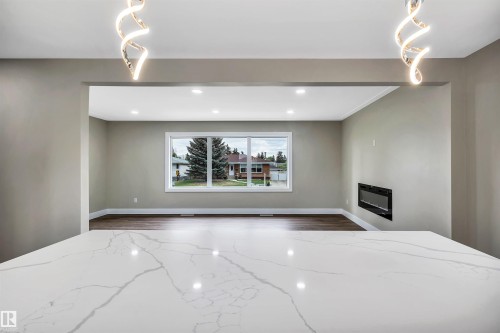 12904 95A Street, Edmonton, AB - Indoor With Fireplace