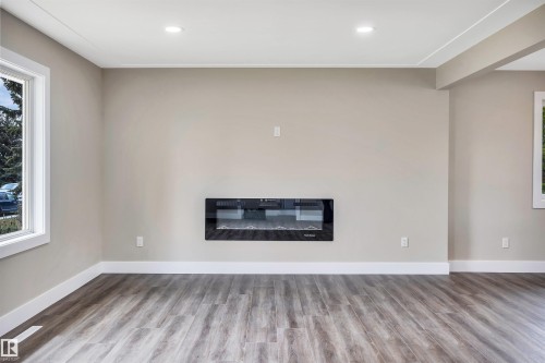 12904 95A Street, Edmonton, AB - Indoor With Fireplace