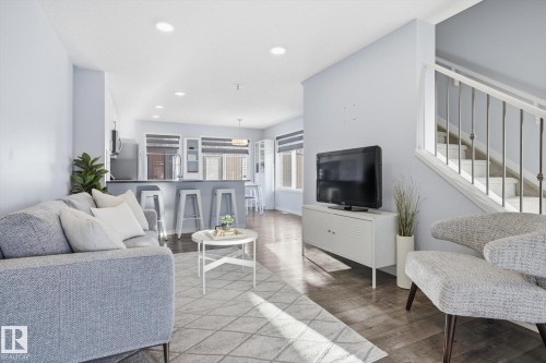 111 3305 ORCHARDS Link  Edmonton, AB T6X 2H1