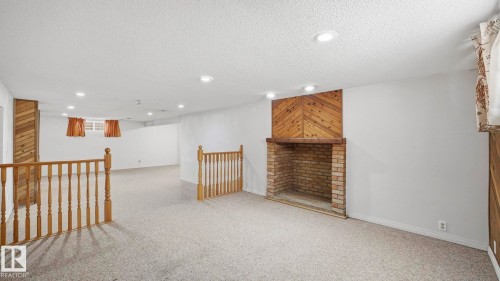 10478 21 Avenue, Edmonton, AB - Indoor