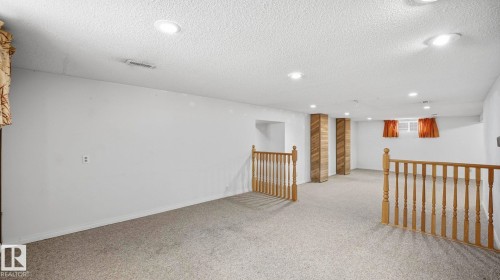 10478 21 Avenue, Edmonton, AB - Indoor