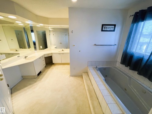 #6 Lakeview Crescent, Cold Lake, AB - Indoor Photo Showing Bathroom