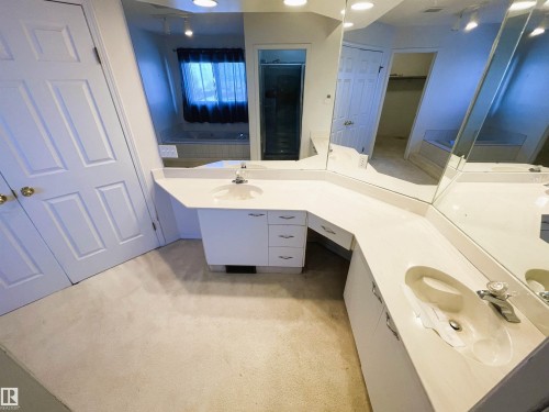 #6 Lakeview Crescent, Cold Lake, AB - Indoor Photo Showing Bathroom