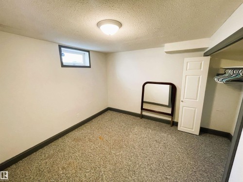 #6 Lakeview Crescent, Cold Lake, AB - Indoor Photo Showing Other Room