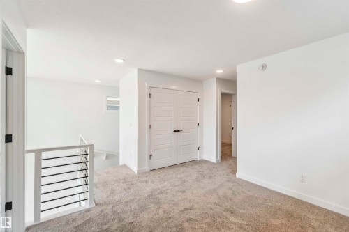 19 Springbrook Wynd, Spruce Grove, AB - Indoor Photo Showing Other Room