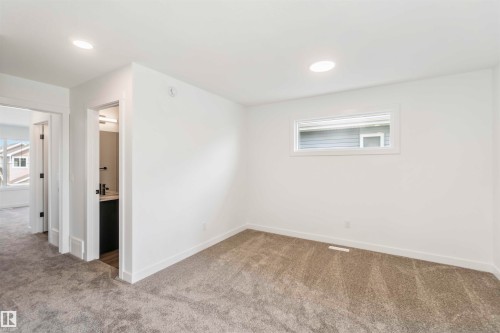 19 Springbrook Wynd, Spruce Grove, AB - Indoor Photo Showing Other Room