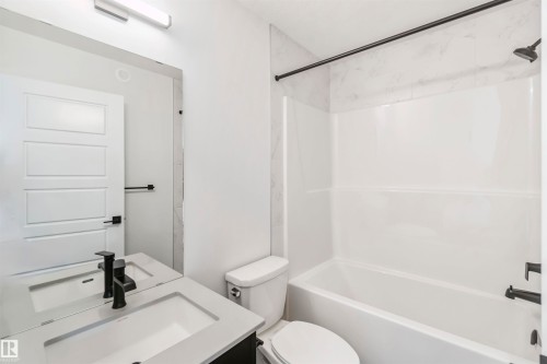 19 Springbrook Wynd, Spruce Grove, AB - Indoor Photo Showing Bathroom