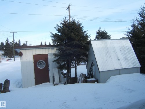 4910 53 Avenue, Willingdon, AB - Outdoor