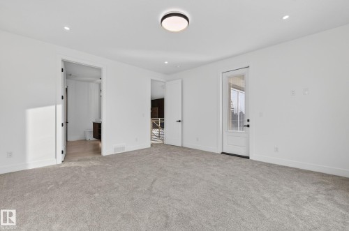 5820 110 Street, Edmonton, AB - Indoor Photo Showing Other Room