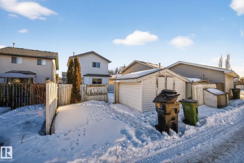 14816 47 Street, Edmonton, AB - Outdoor